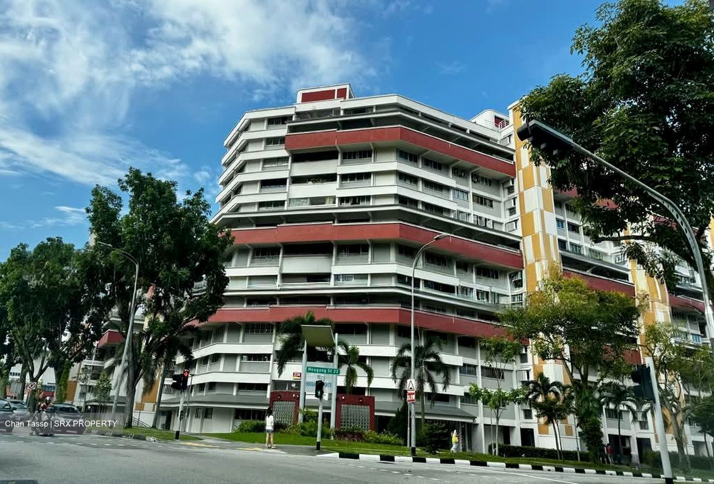 Blk 239 Hougang Street 22 (Hougang), HDB 4 Rooms #555297021